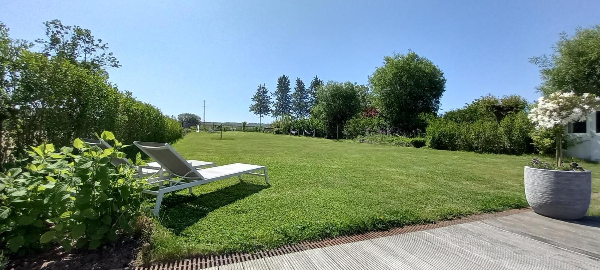 Villa Blue Garden B&B Vlaamse Ardennen Nabij Pairi Daiza Geraardsbergen Ngoại thất bức ảnh